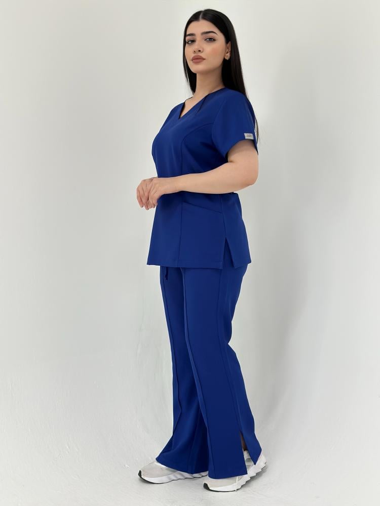 سكراب طبي لون رويال بلو Royal Blue - موديل رقم ٢ - الصورة 9